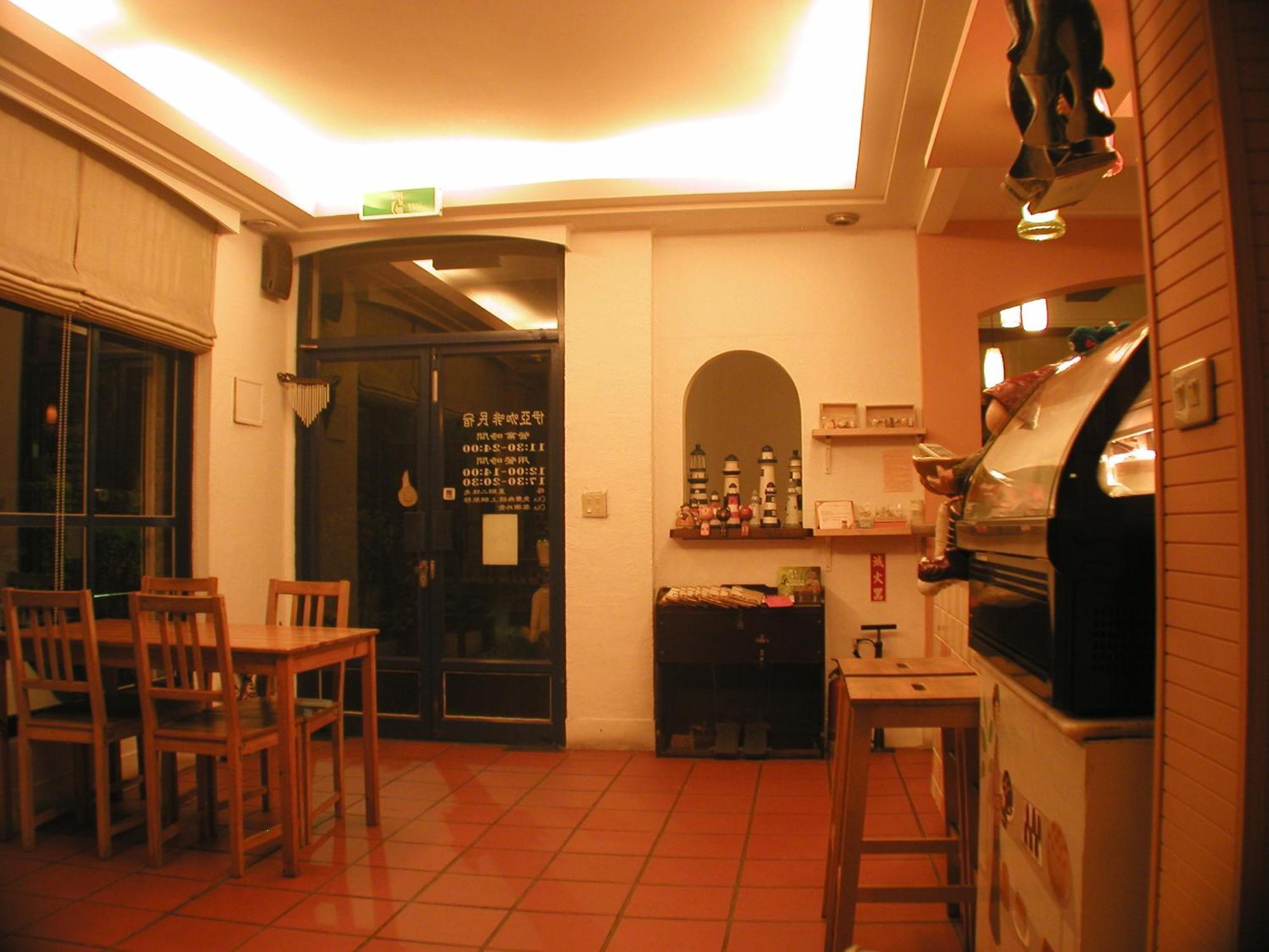 Oia Cafe B&B Taitung Exterior photo