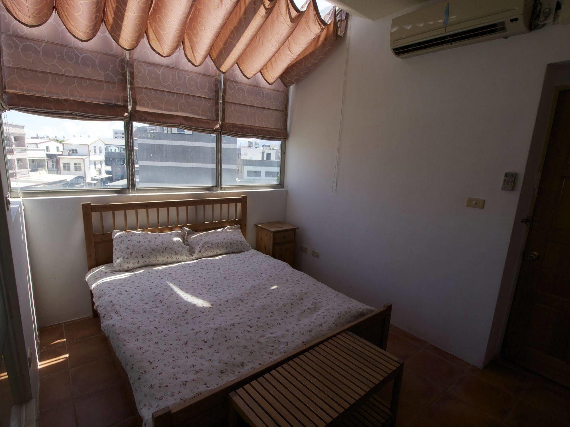 Oia Cafe B&B Taitung Exterior photo